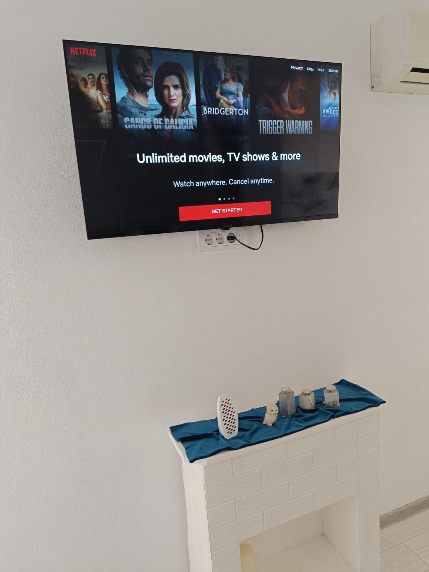 Matija Airport Apartment Mitrovici  Екстериор снимка